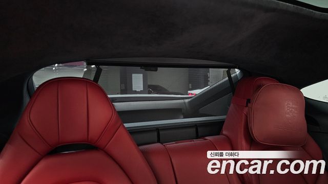 Porsche Panamera 2020 — photo 28