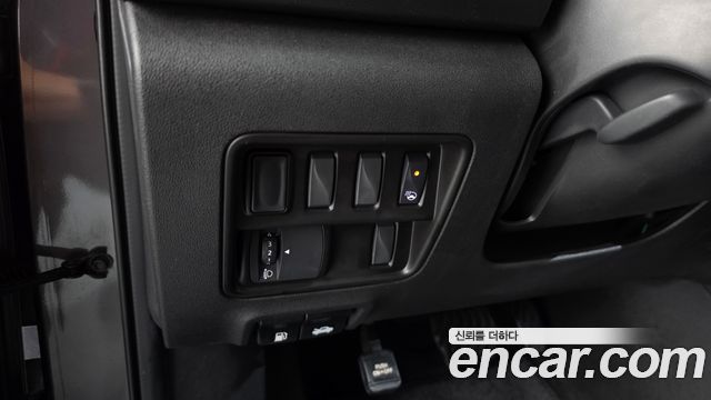 Renault Korea QM6 2021 — photo 25