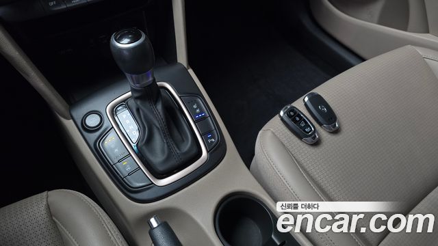 Hyundai Kona 2018 — photo 12