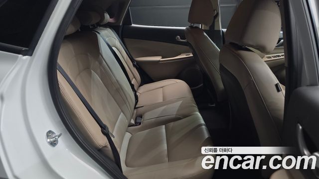 Hyundai Kona 2018 — photo 17