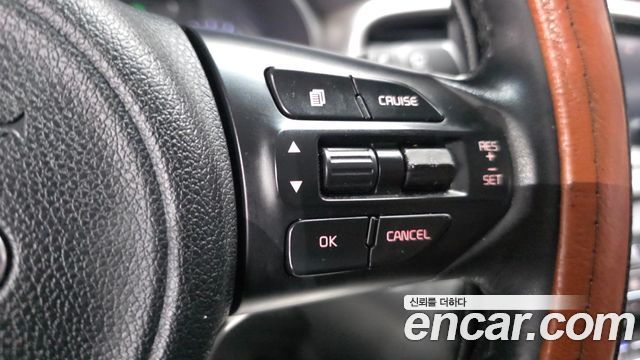 Kia Sorento 2015 — photo 17