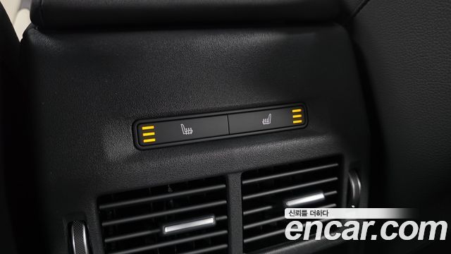 Land Rover Discovery Sport 2025 — photo 30