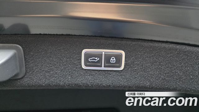 Genesis G80 2022 — photo 26