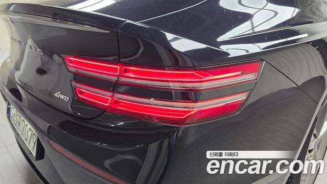 Genesis G80 2022 — photo 9