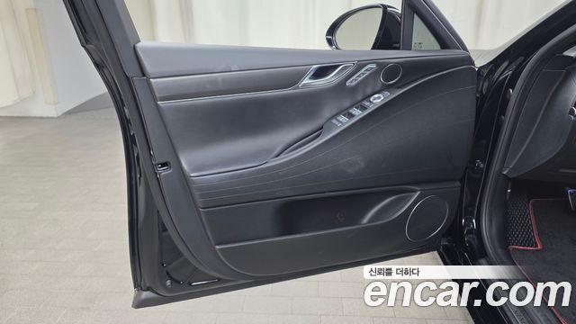 Genesis G80 2022 — photo 14