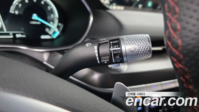 Genesis G80 2022 — photo 27