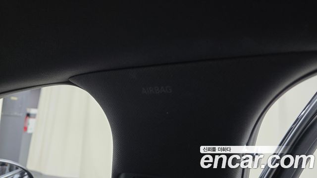 Genesis G80 2022 — photo 29