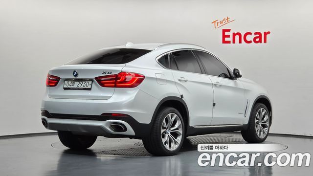 BMW X6 2018 — photo 2