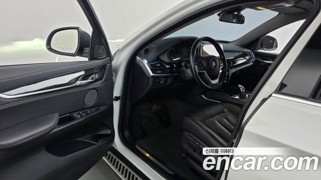 BMW X6 2018 — photo 10