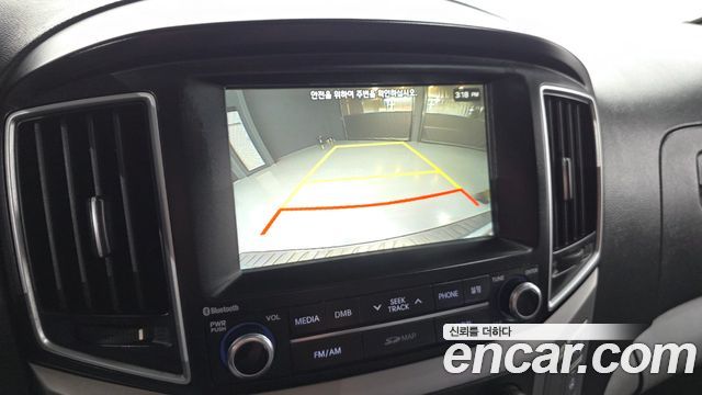 Hyundai Starex 2017 — photo 21