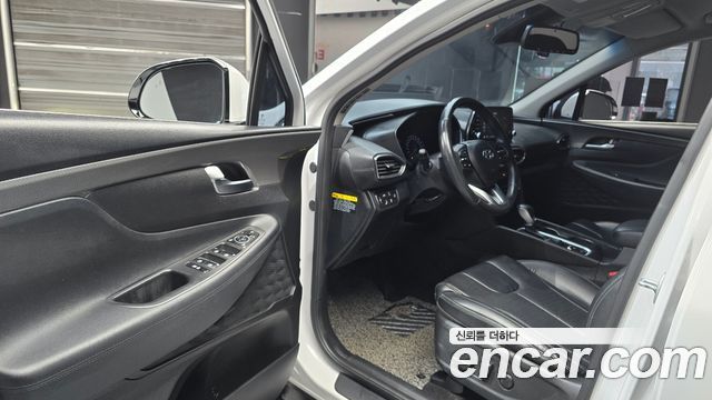 Hyundai Santafe 2019 — photo 13