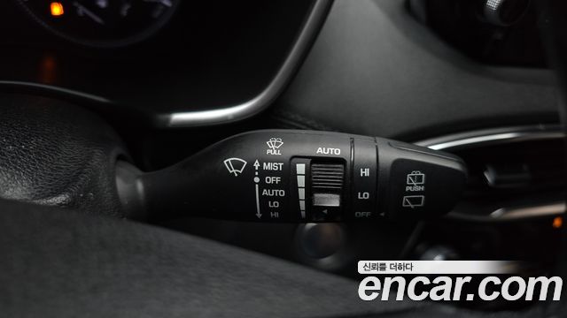 Hyundai Santafe 2019 — photo 28