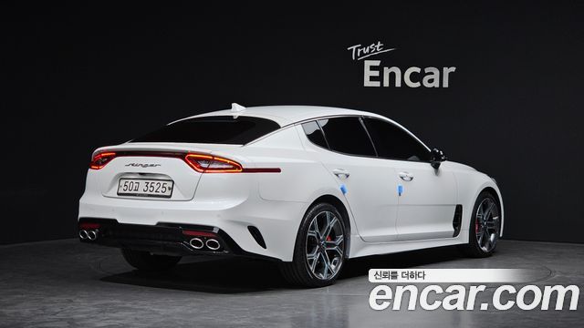 Kia Stinger 2019 — photo 2