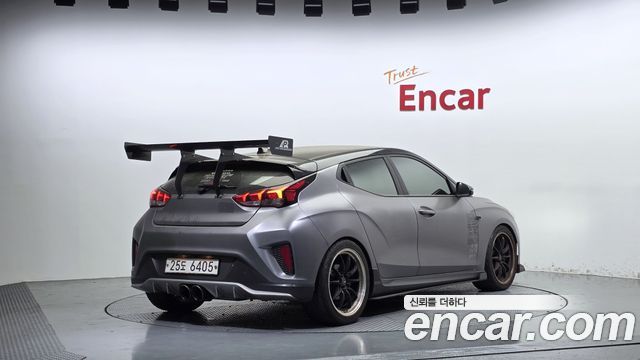 Hyundai Veloster 2018 — photo 2