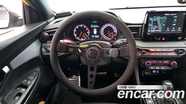 Hyundai Veloster 2018 — photo 13