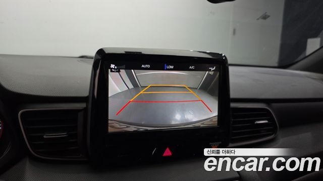 Hyundai Veloster 2018 — photo 15