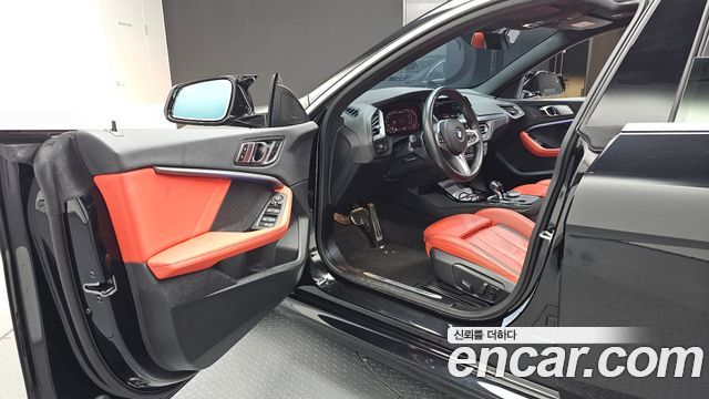 BMW 2-Series 2023 — photo 13