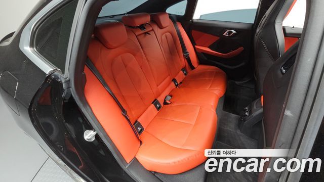 BMW 2-Series 2023 — photo 17