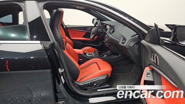 BMW 2-Series 2023 — photo 16