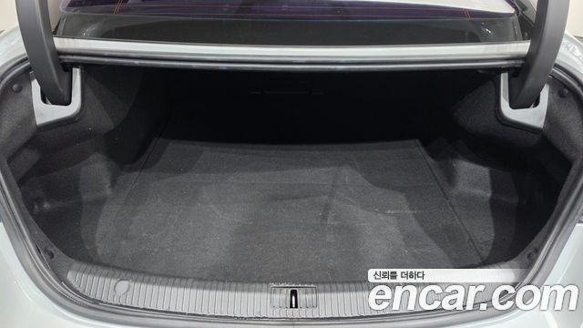 Renault Korea SM6 2017 — photo 20