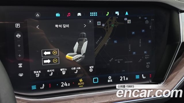 Volkswagen Touareg 2024 — photo 30