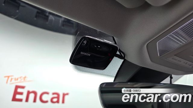 Volkswagen Touareg 2024 — photo 34
