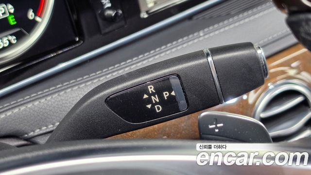 Mercedes-Benz S-Class 2014 — photo 12