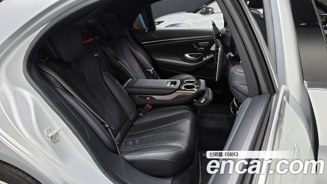 Mercedes-Benz S-Class 2014 — photo 17