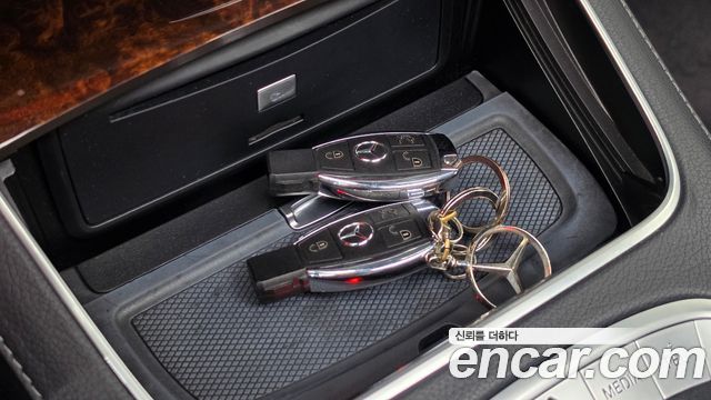 Mercedes-Benz S-Class 2014 — photo 31
