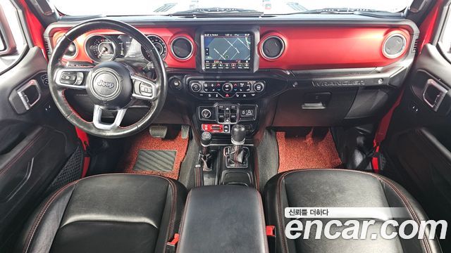 Jeep Wrangler 2021 — photo 10