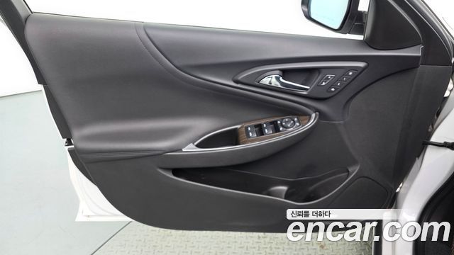 Chevrolet Korea Malibu 2019 — photo 14