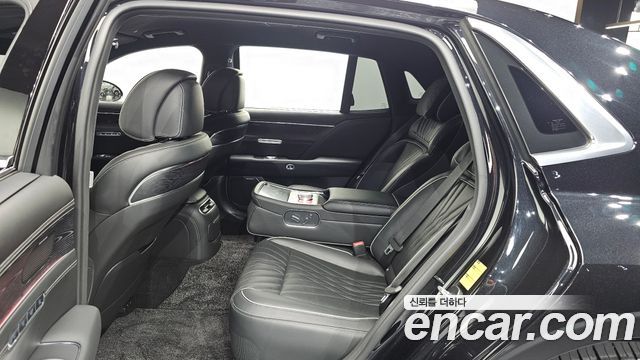 Genesis G90 2022 — photo 18
