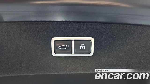 Genesis G90 2022 — photo 23