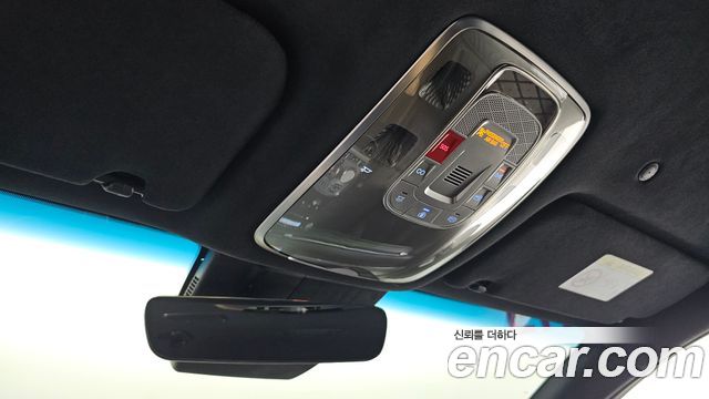 Genesis G90 2022 — photo 26