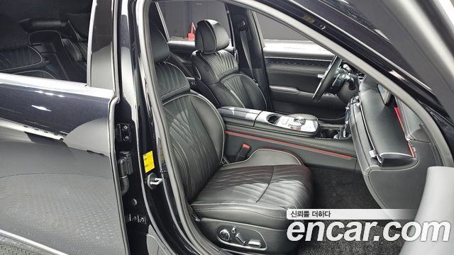 Genesis G90 2022 — photo 16