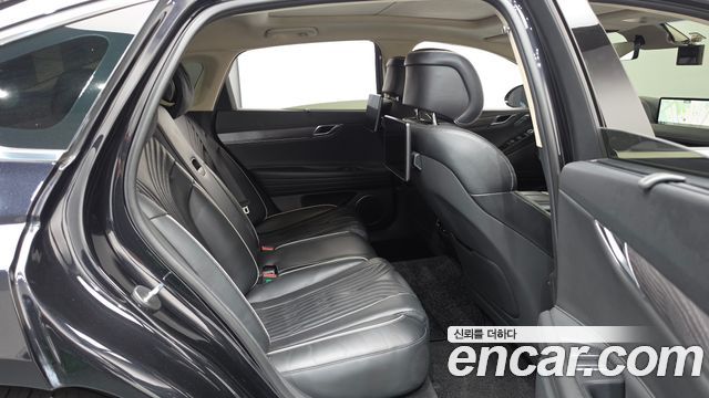 Genesis G80 2021 — photo 12