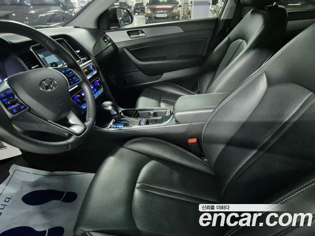 Hyundai Sonata 2019 — photo 12