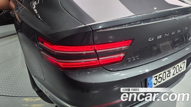 Genesis G80 2021 — photo 9