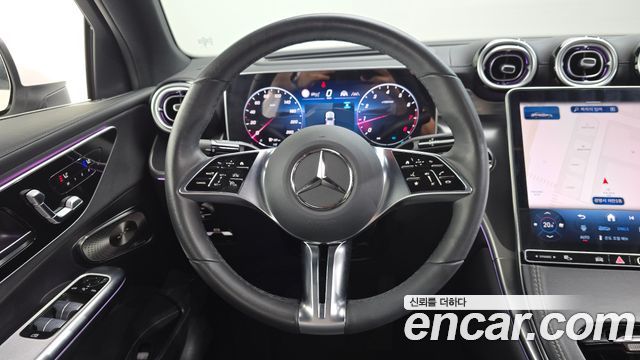 Mercedes-Benz GLC-Class 2025 — photo 19