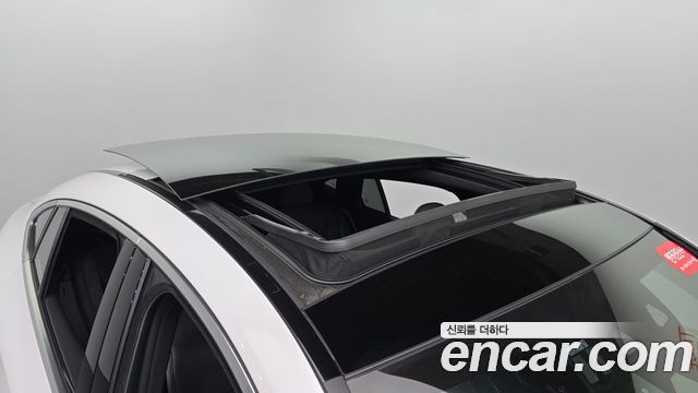 Mercedes-Benz GLC-Class 2025 — photo 27
