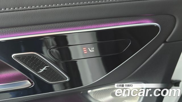 Mercedes-Benz GLC-Class 2025 — photo 28