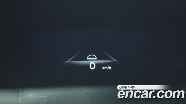 Genesis GV70 2021 — photo 13