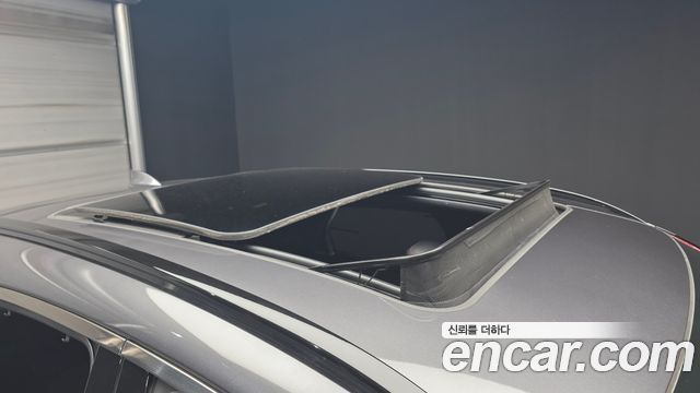 Genesis GV70 2021 — photo 19