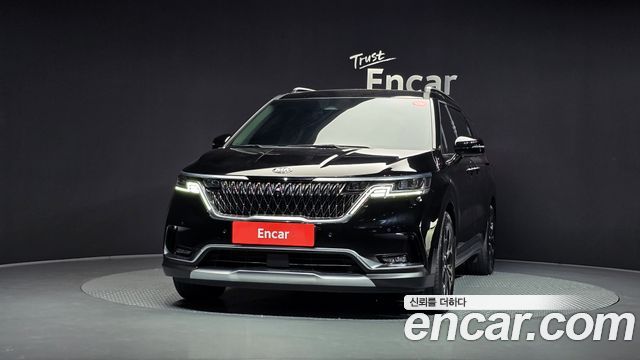 Kia Canival 2021 — photo 3