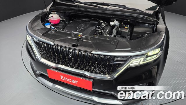 Kia Canival 2021 — photo 6
