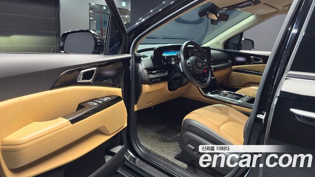 Kia Canival 2021 — photo 13