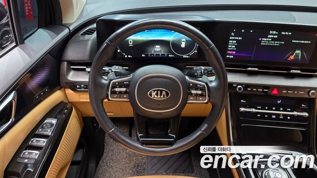 Kia Canival 2021 — photo 19