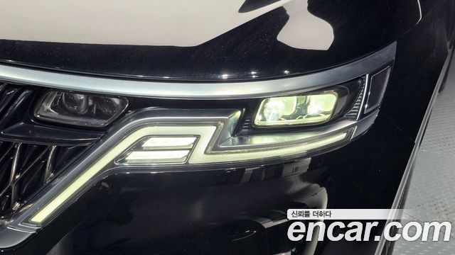Kia Canival 2021 — photo 8