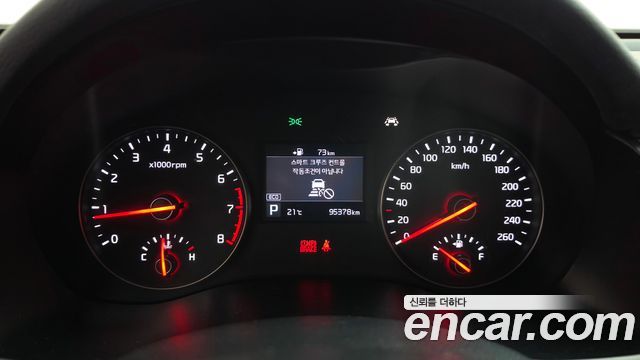 Kia K7 2017 — photo 8