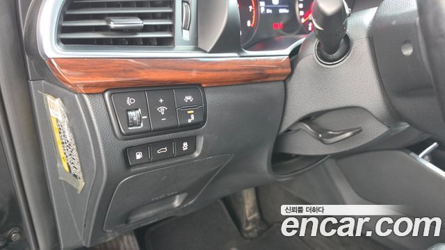 Kia K7 2017 — photo 13